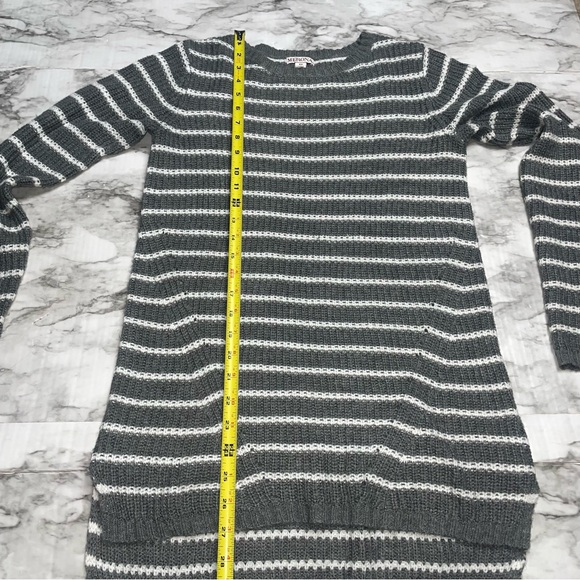 Striped Knit Sweater - Picture 5 of 7